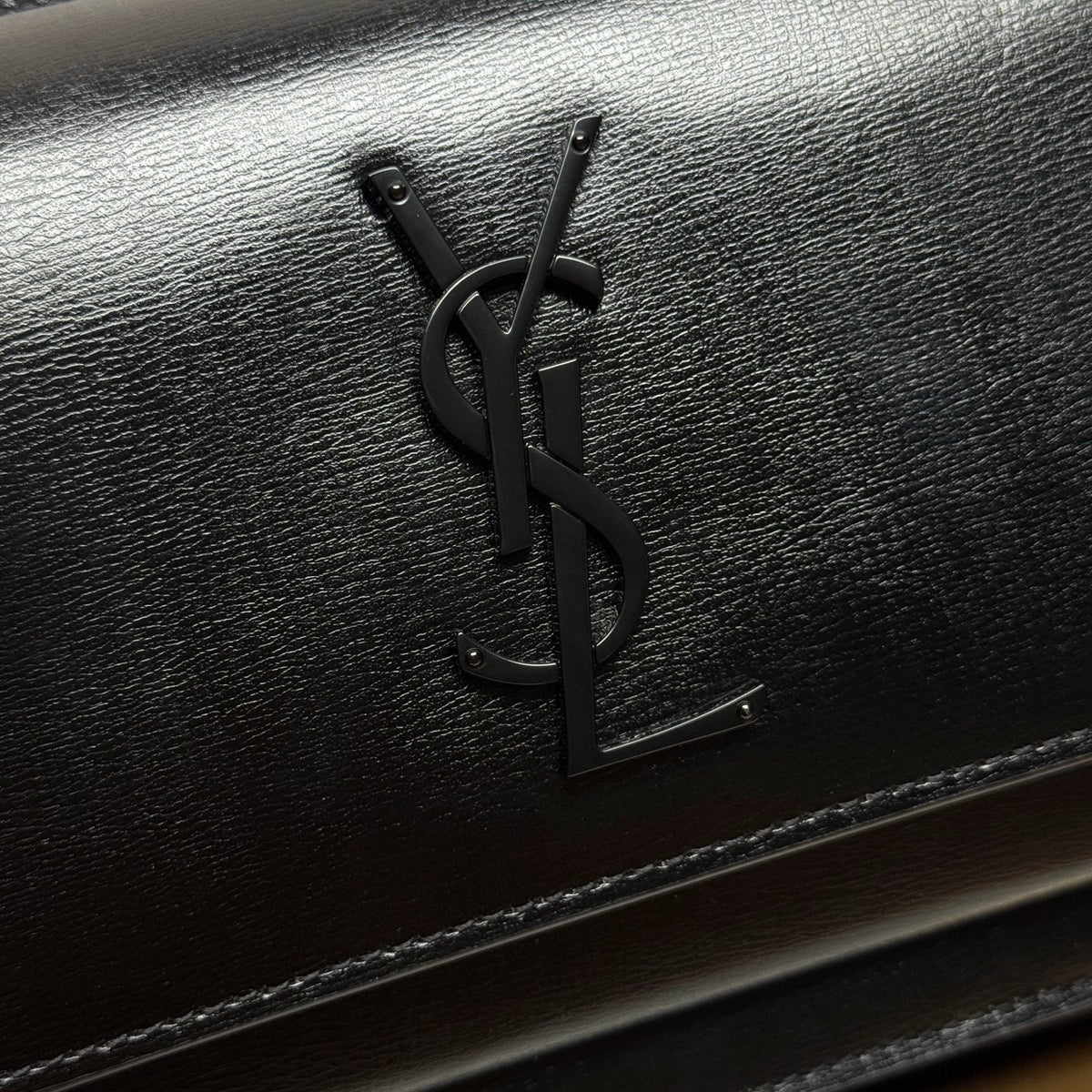 YSL Sunset Bag 19cm Black with Black hardware in Leather 285689