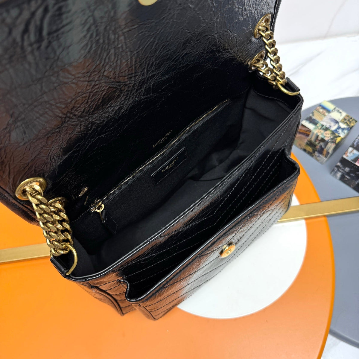 Niki Baby Shoulder Bag 28cm Black Glossy Leather 285481
