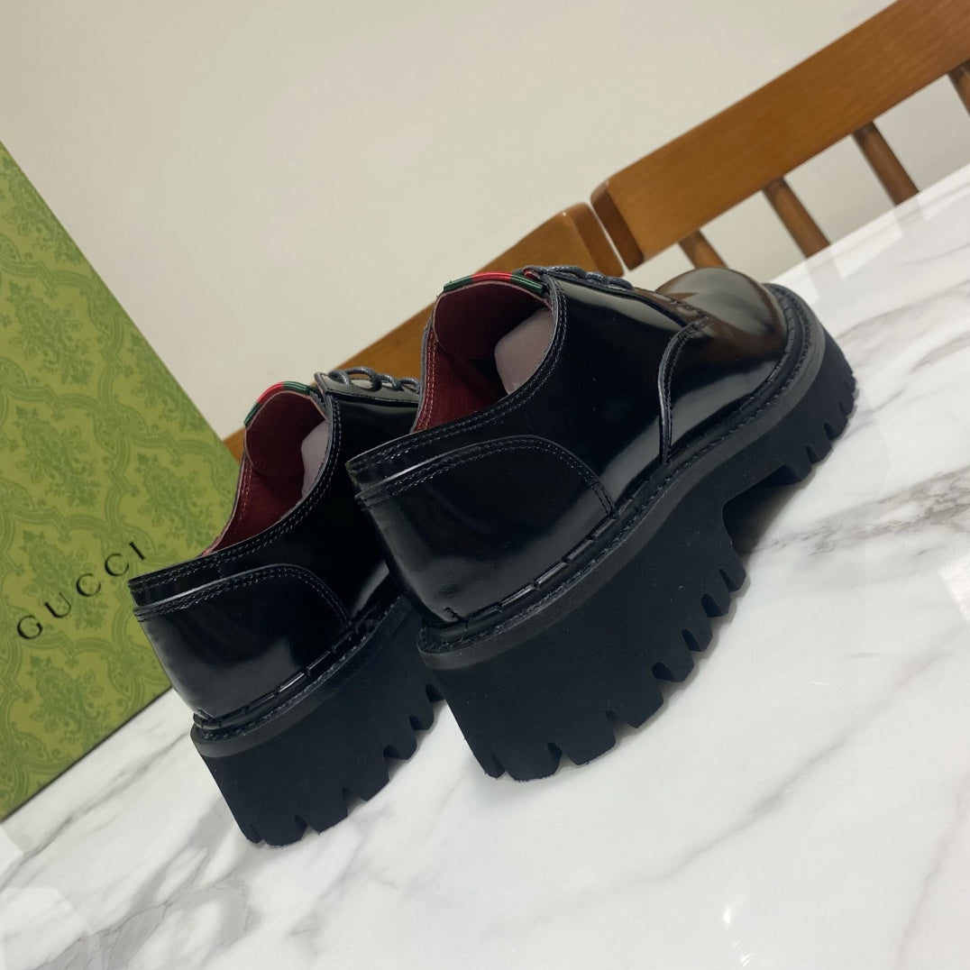 GG 26s Web Lug Sole Derbys Black Leather 106680