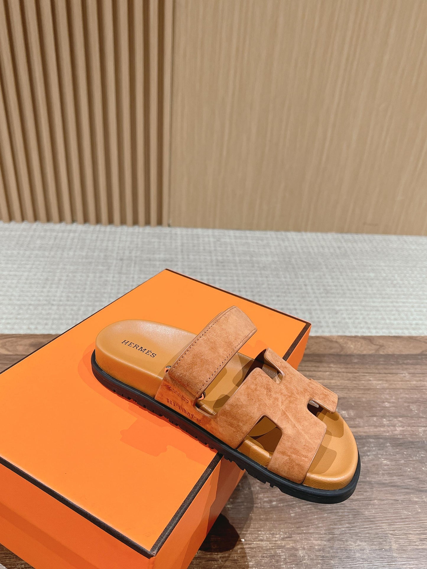 HM Chypre Sandal Light Brown Suede Sheepskin 796025