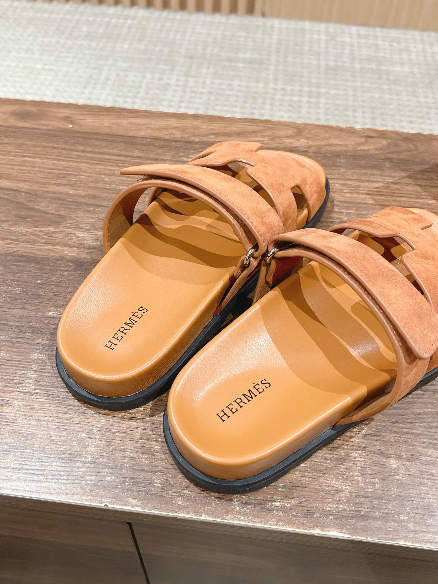 HM Chypre Sandal Light Brown Suede Sheepskin 796025