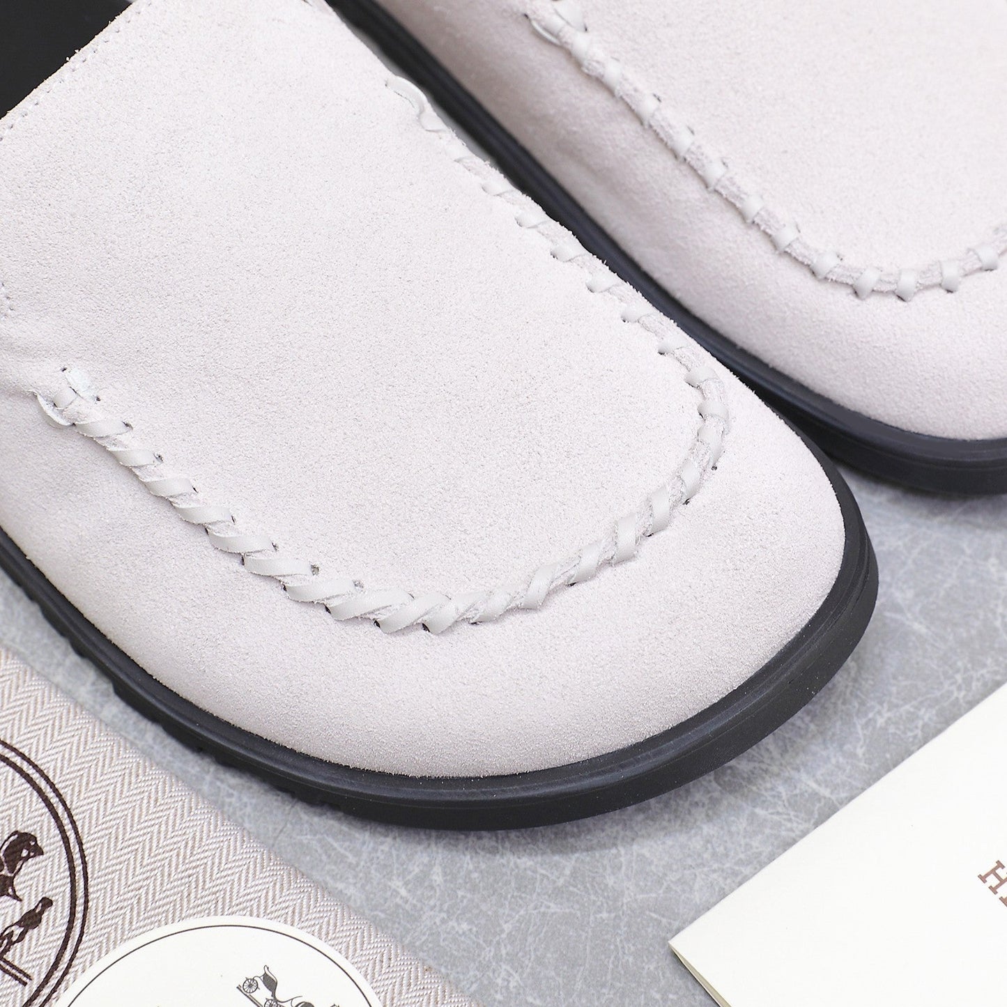 HM 25 Johan Mule Light Grey Suede