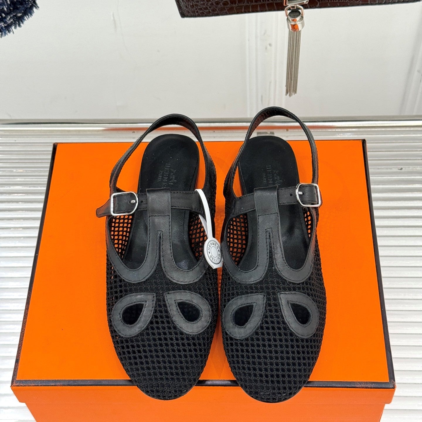 HM 25WF Flat Sandals Mesh Cutout Black Calfskin 571917
