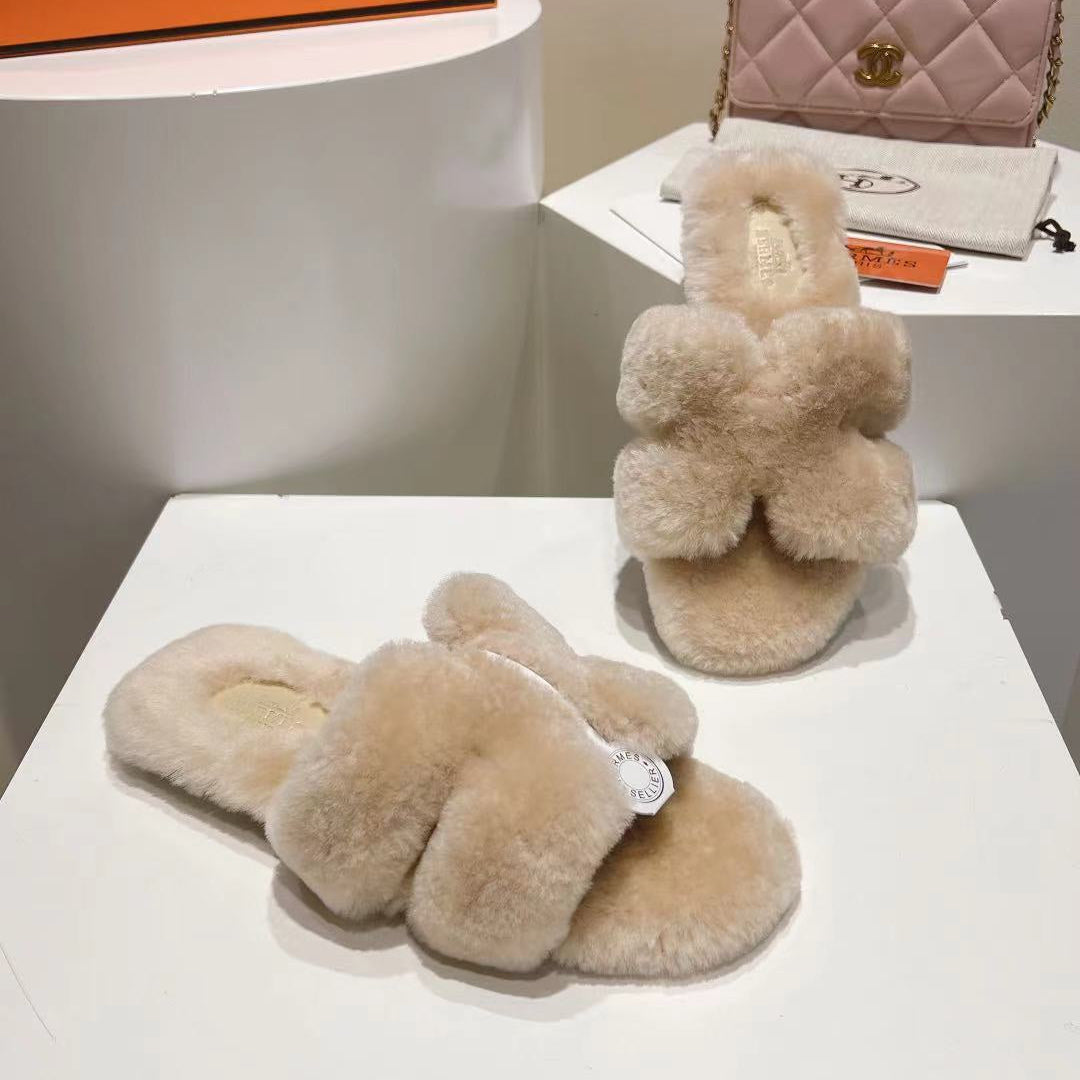 HM Oran Sandal Beige Sheep Fur 406993