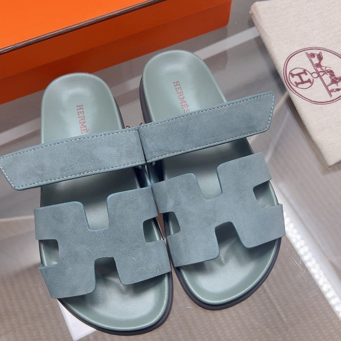 HM Chypre Sandal Clay Grey Suede 827520
