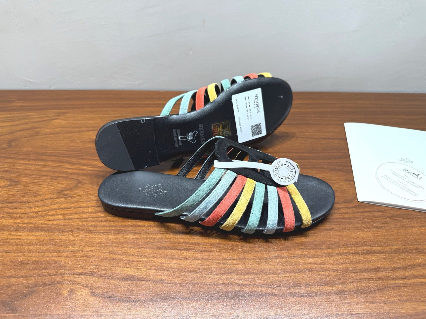 HM Noria Sandals Black Colorful Suede 849481