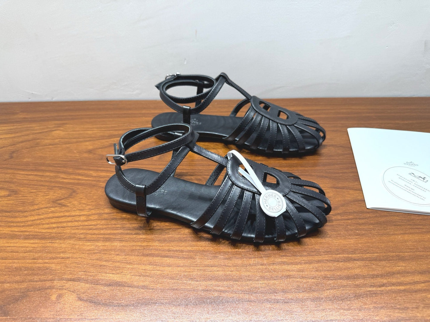 HM Nour Sandals Black Leather 849483