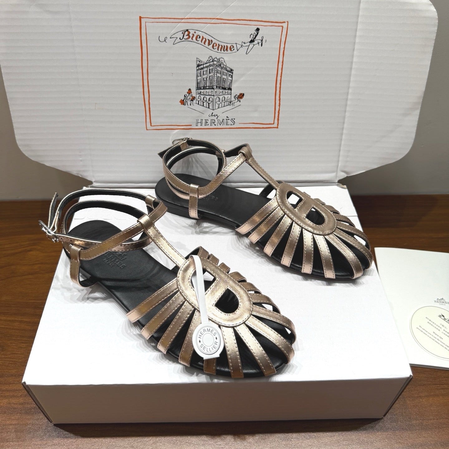 HM Nour Sandals Golden Leather 849485