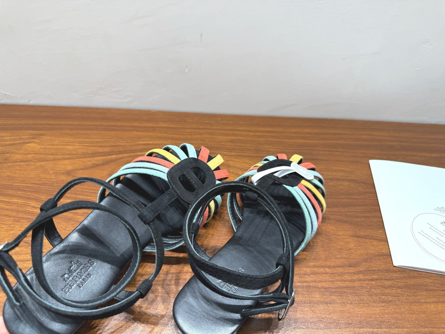 HM Nour Sandals Black Colorful Suede 849489