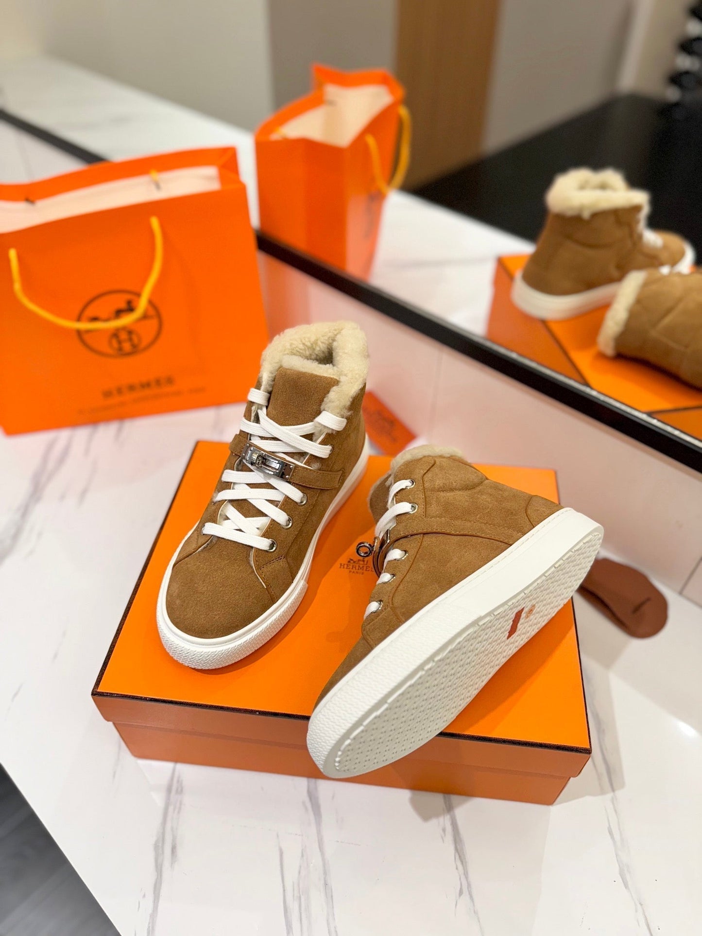 HM Daydream Sneaker Brown With Wool Lining Suede 983065