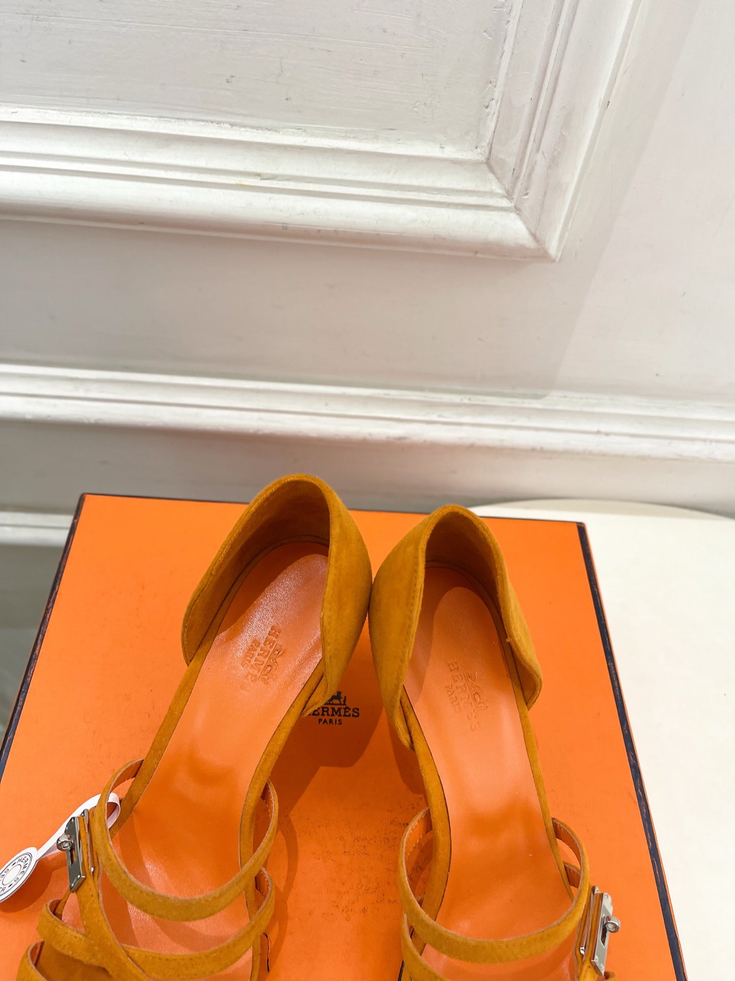 HM Lipstick 65 Sandals Orange Suede 536144