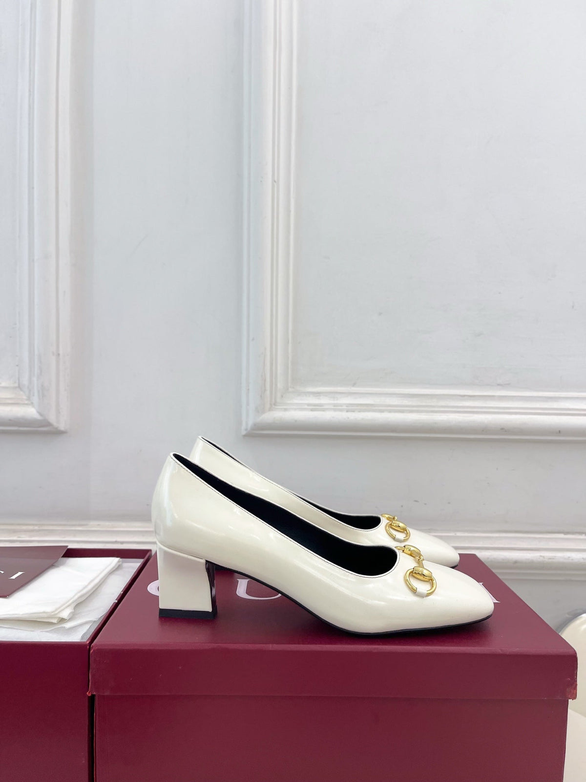 GG 26s Signora Pump 5.5cm White  Leather 640311