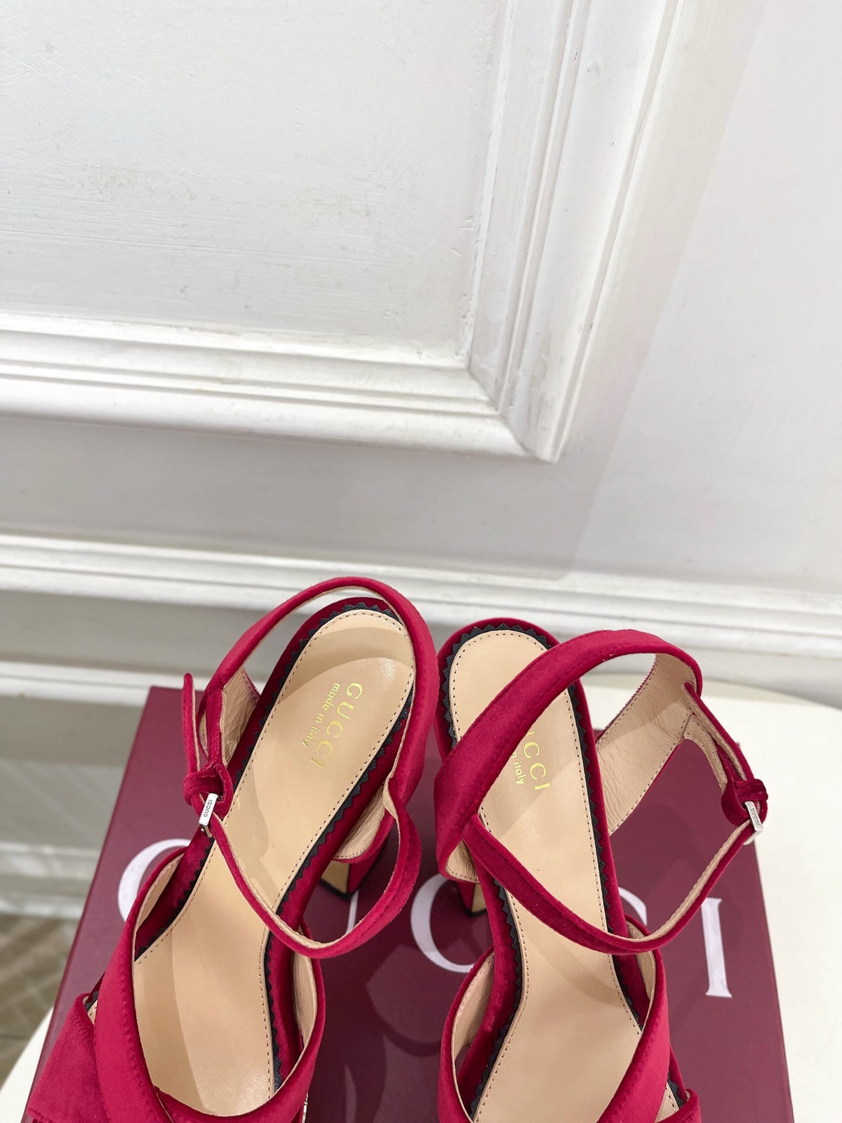 GG Janaya Platform Sandals 15.5cm Burgundy Suede 891838
