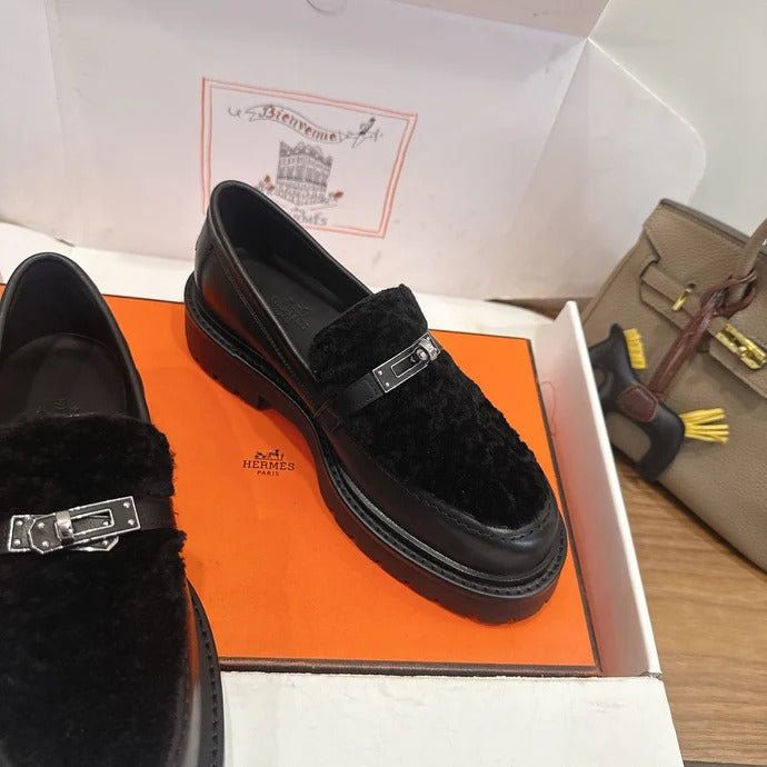 HM 26ss Loafers Black Wool Calfskin 638437