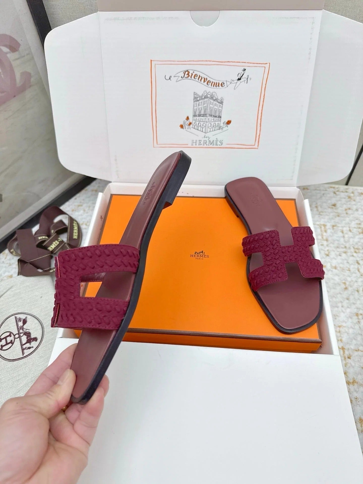 HM 26ss Oran Sandals Burgundy Suede Sheepskin 625139