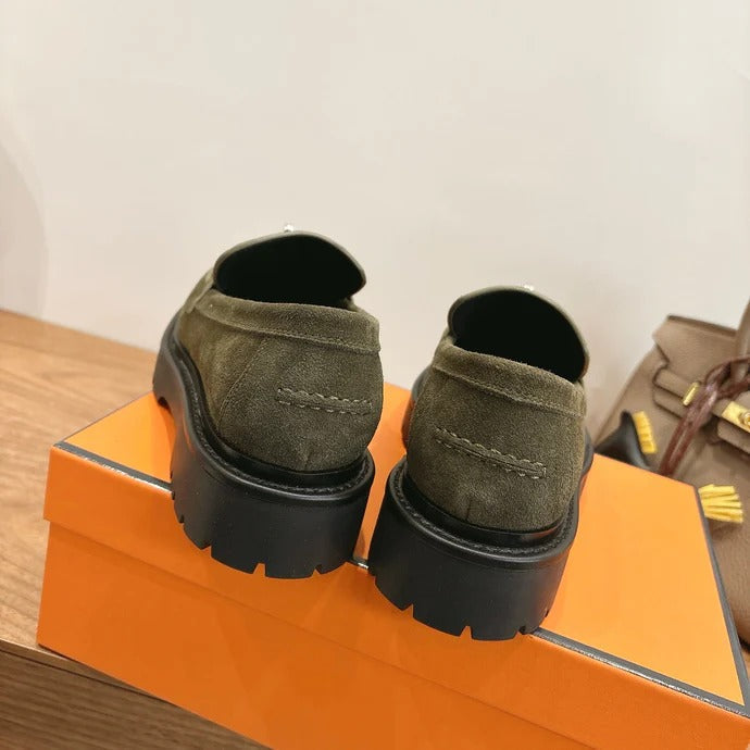 HM 26ss Loafers Olive Green Suede Sliver Buckle 638432