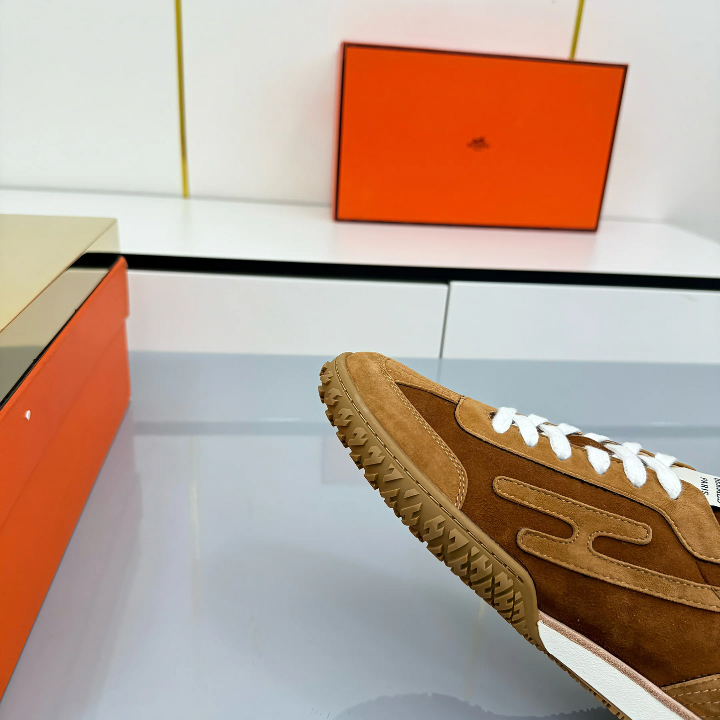 HM 2026 Casual Sneakers Brown Suede 667355