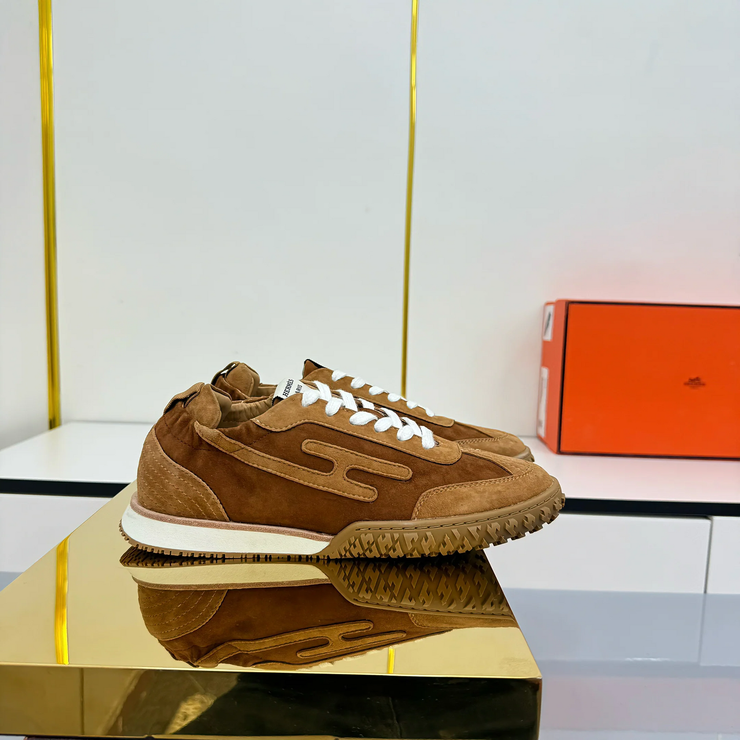 HM 2026 Casual Sneakers Brown Suede 667355