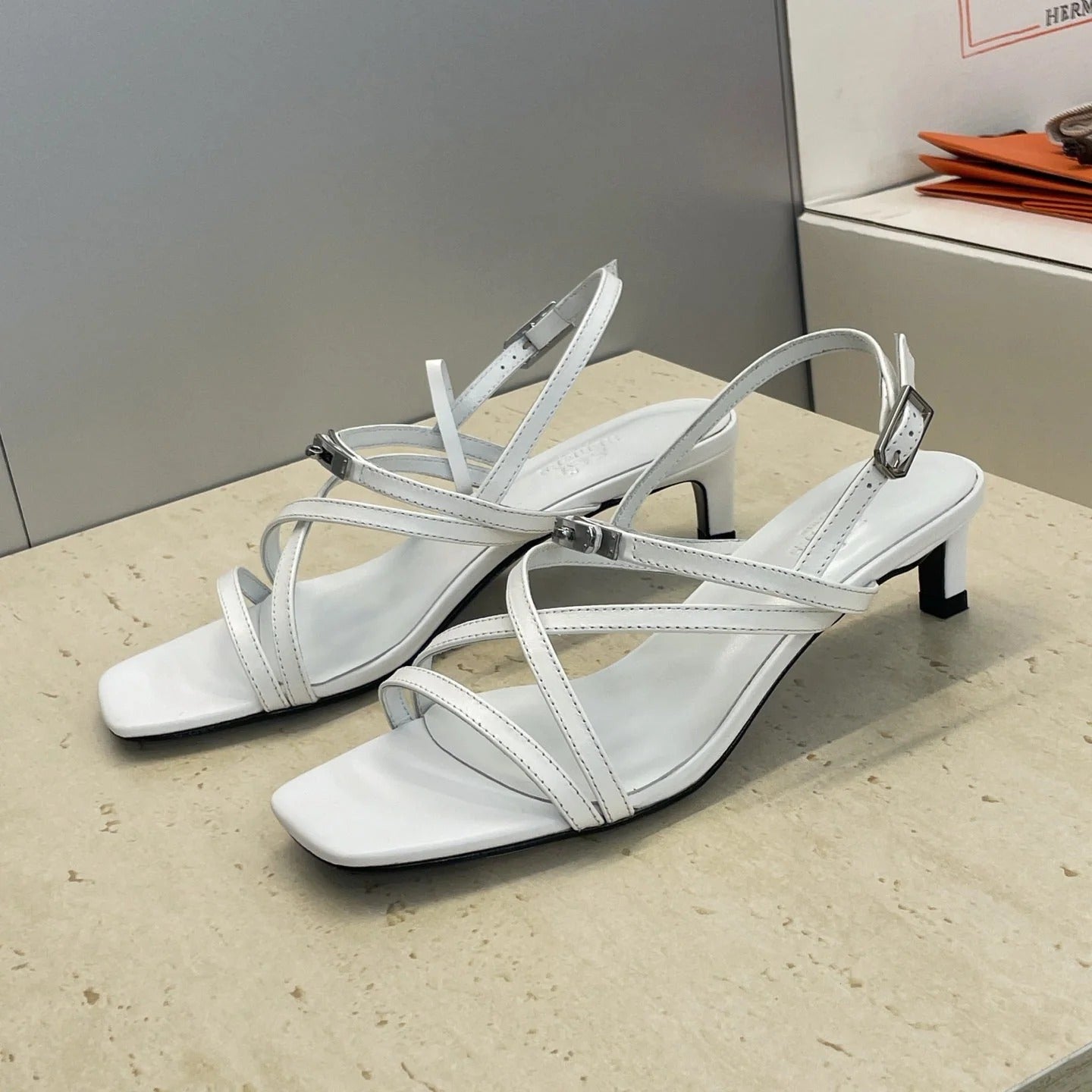 HM 26ss Kelly Sliver Buckle Sandals 40 White Calfskin 607167