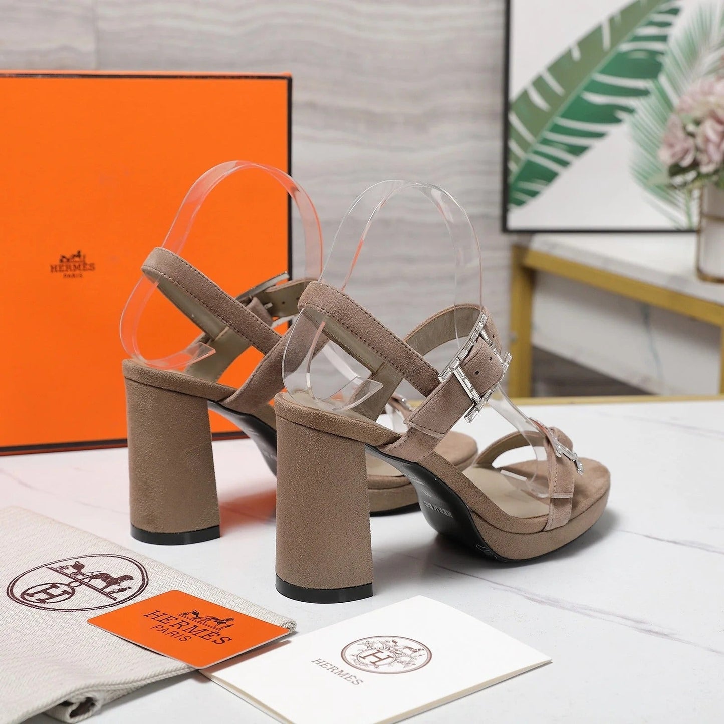 HM 26ss Platform High-Heeled Sandals Taupe Velvet Sheepskin 601218