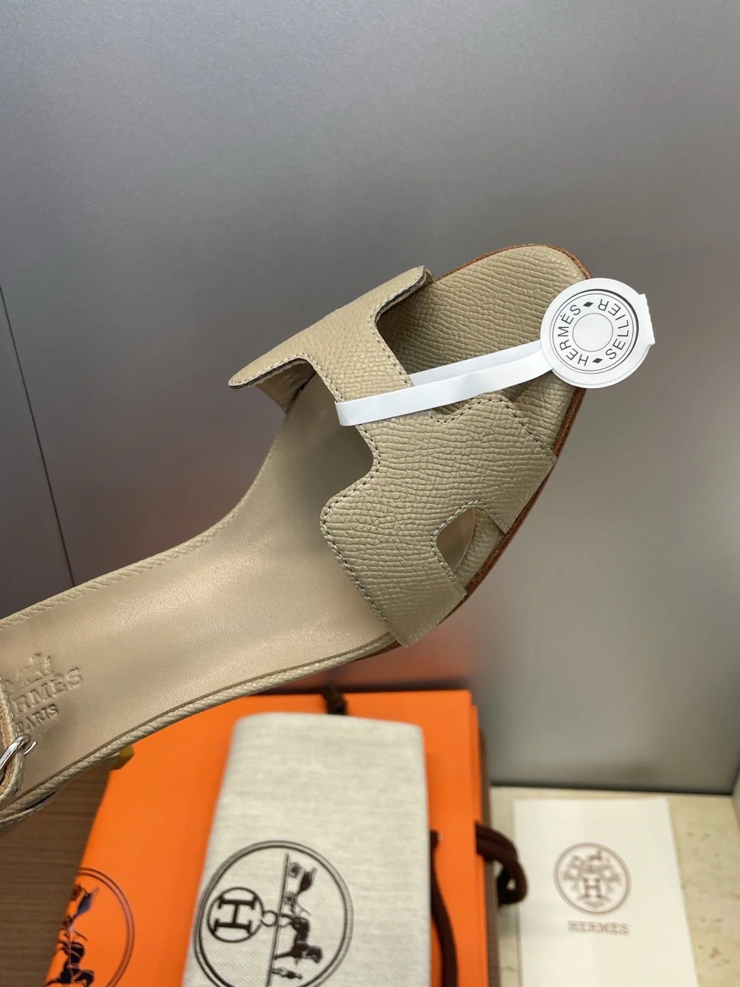 HM 26ss High Heel Sandals 70 Taupe Cowhide 607122