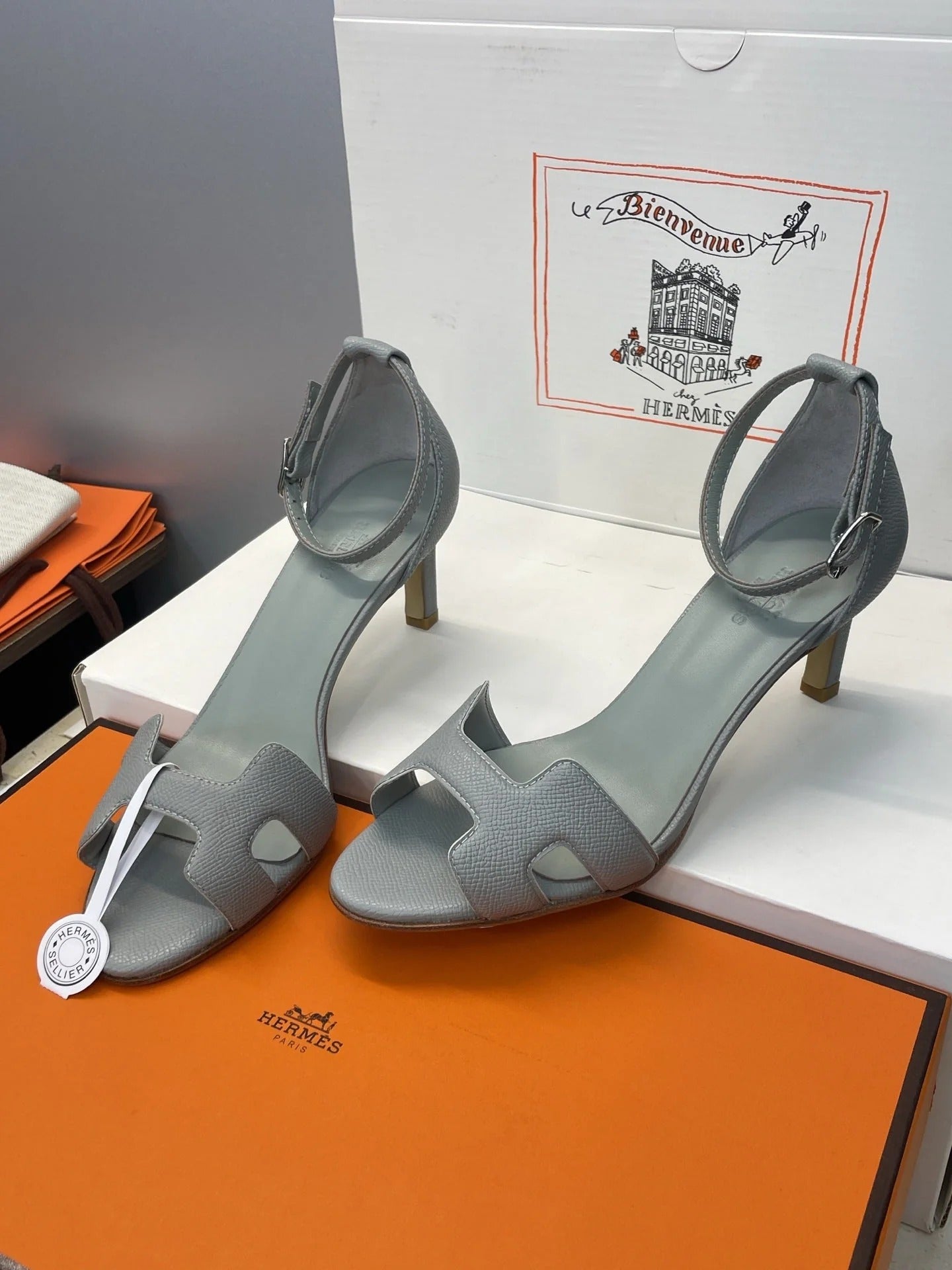 HM 26ss High Heel Sandals 70 Ash Gray Cowhide 607124