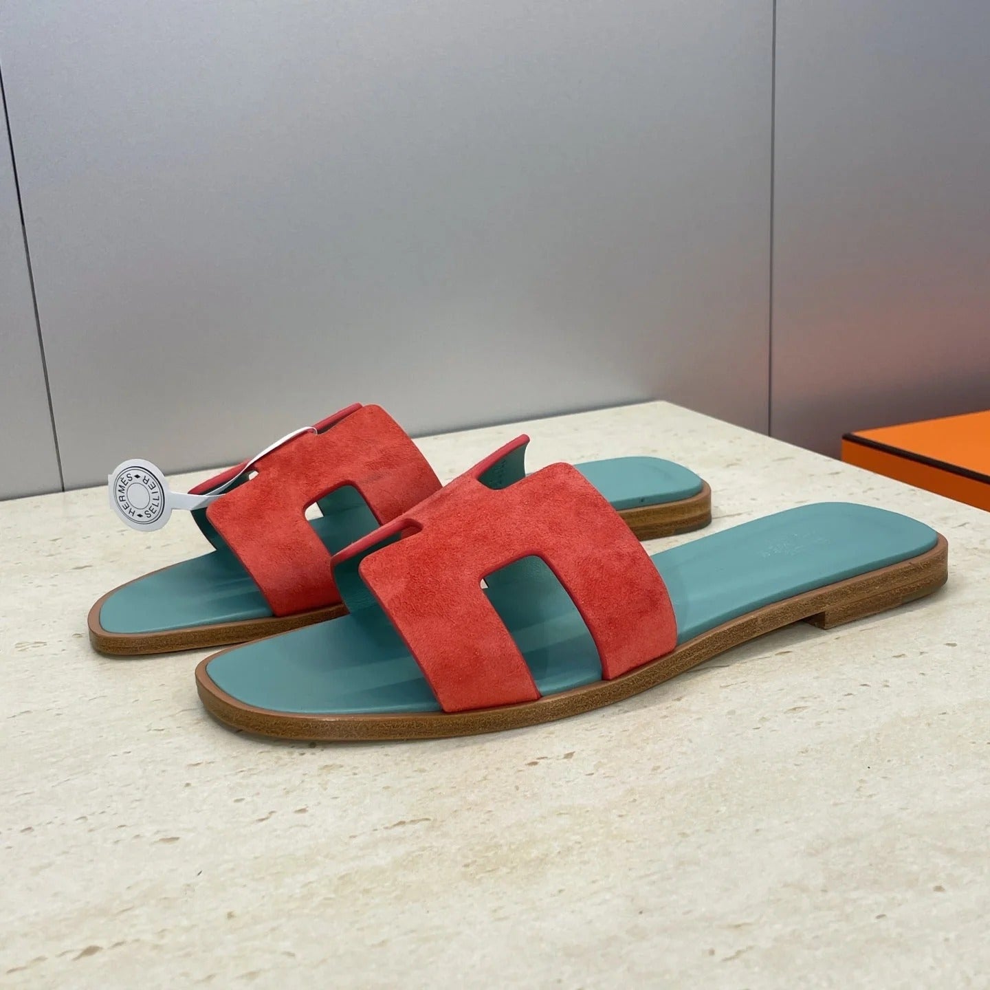 HM 26ss Oran Sandals Turquoise Red Suede Cowhide 607206