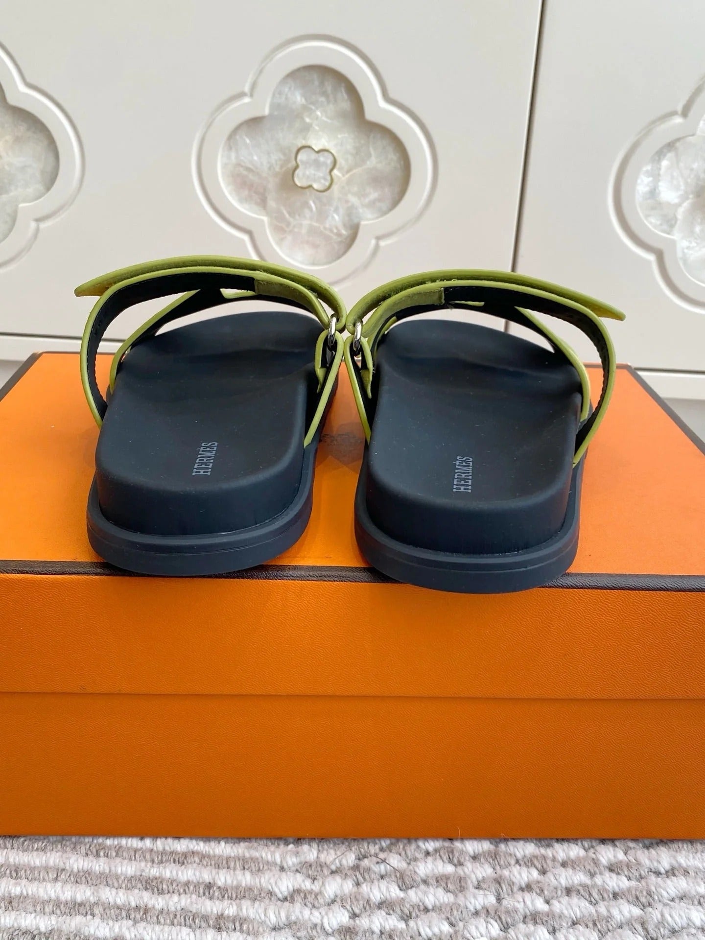 HM 2026 Velcro Slippers Lime Green Suede 667462