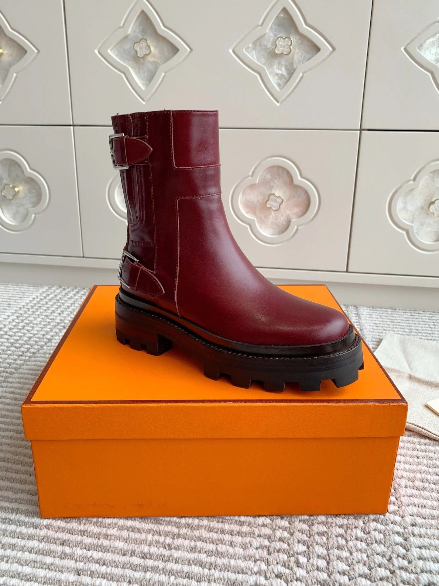 HM JAIME ANKLE BOOT IN BURGUNDY RED CALFSKIN