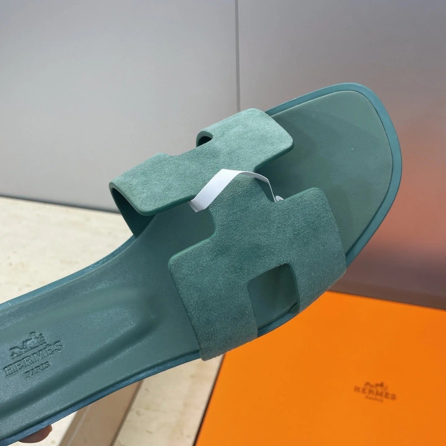 HM 26ss Oran Sandals Moss Green Suede Cowhide 607203