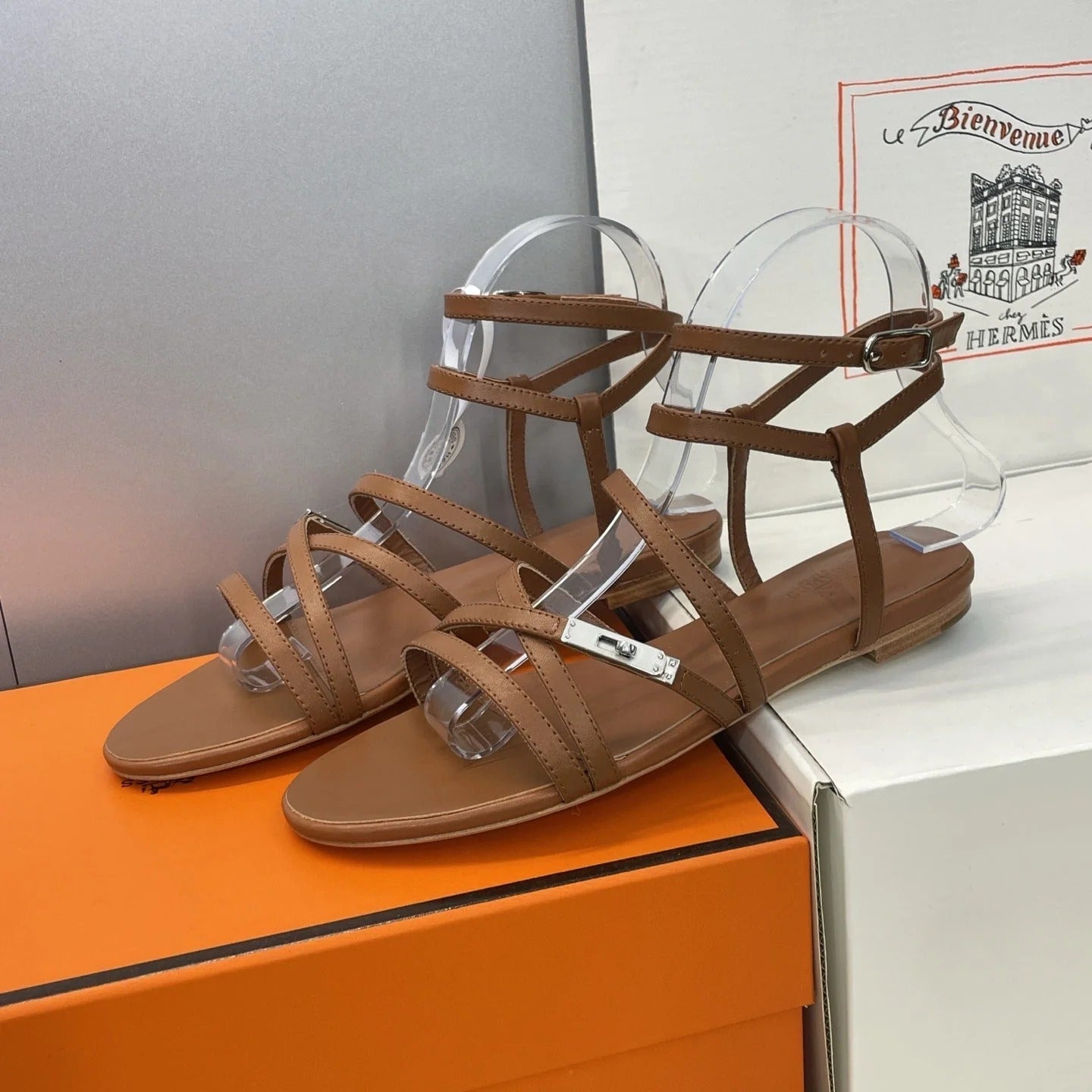 HM 26ss Kelly Sliver Buckle Sandals Brown Calfskin 607162