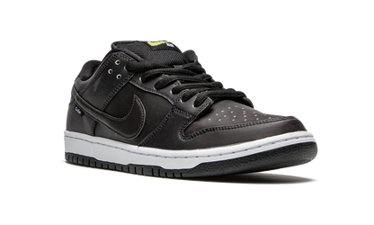 SB Dunk Low "Civilist" CZ5123 001