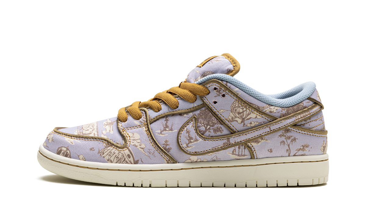 SB Dunk "Pastoral Print" FN5880 001